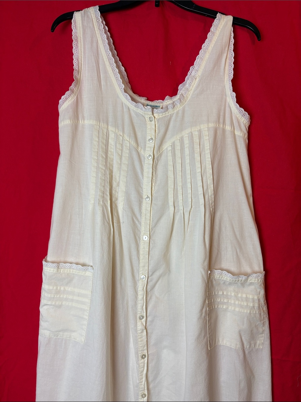 Vintage Women's butter Cream Button-Front Nightgown with Lace Trim pockets
